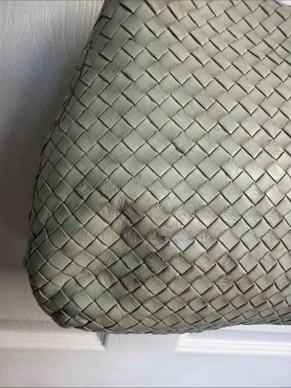 Bottega Veneta Intrecciato Woven Leather Crossbody Bag - Picture 8 of 14